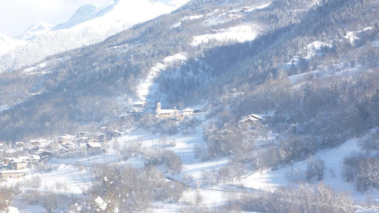 ブール・サン・モーリス Chalet D' Edmondヴィラ エクステリア 写真